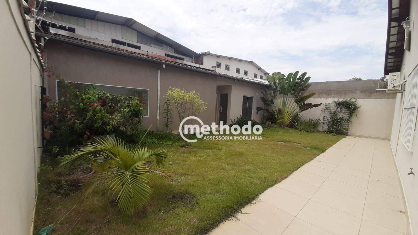 Casa à venda com 3 quartos, 200m² - Foto 40