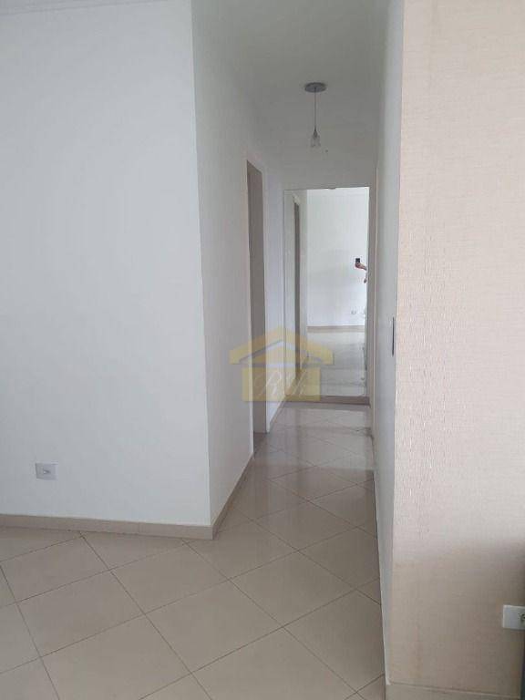 Apartamento à venda com 2 quartos, 65m² - Foto 4