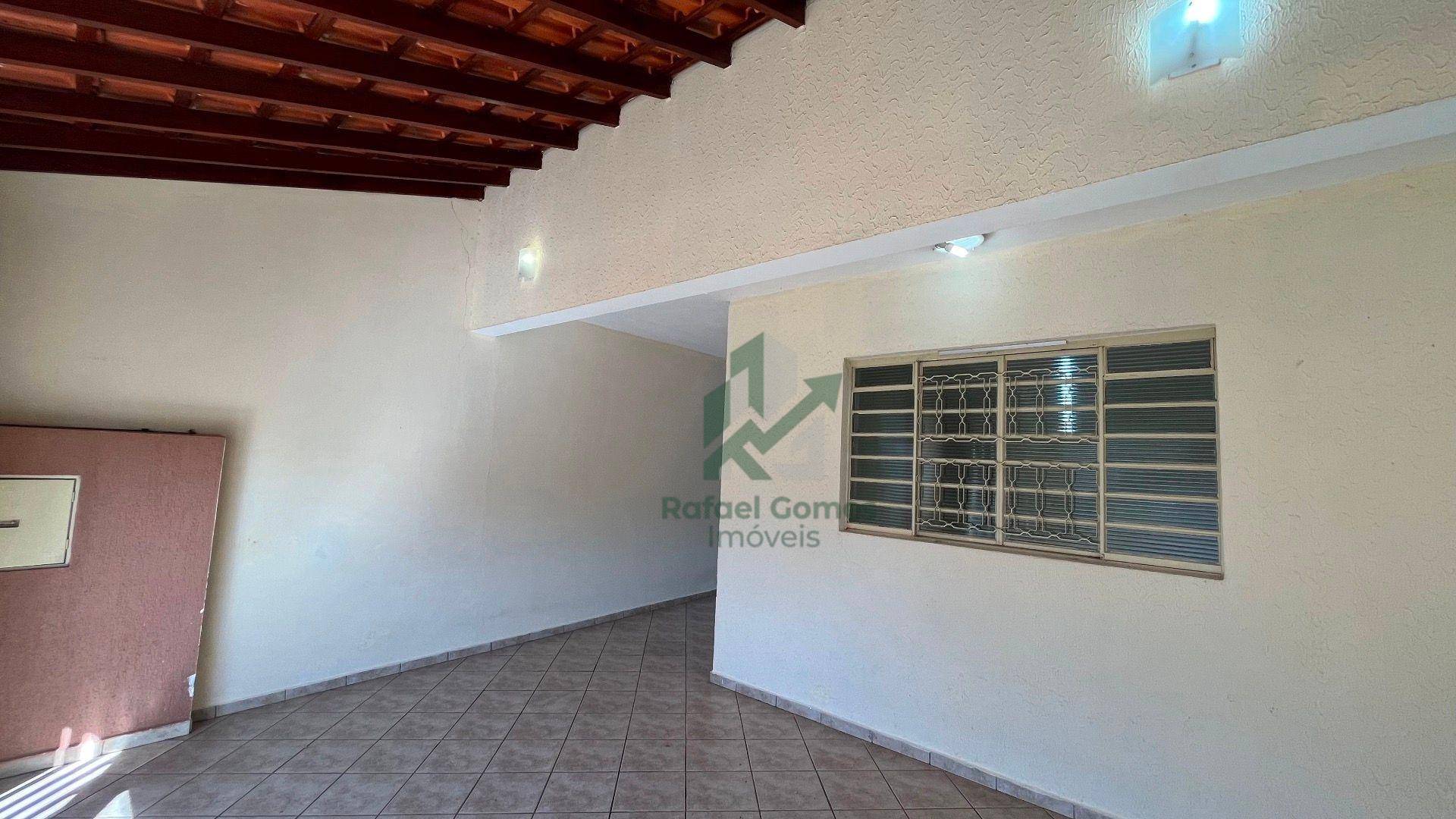 Casa, 4 quartos, 268 m² - Foto 1