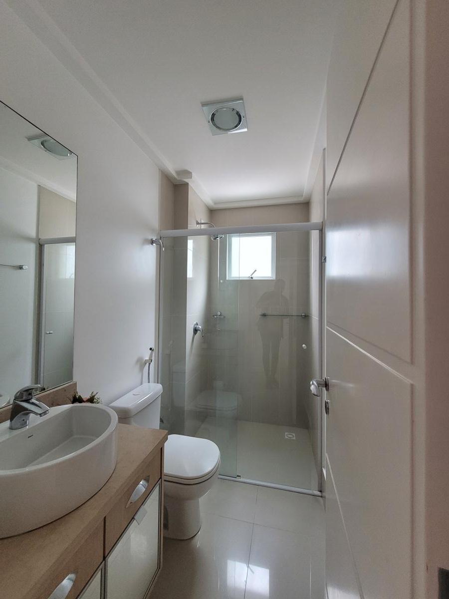 Apartamento à venda com 3 quartos, 131m² - Foto 12