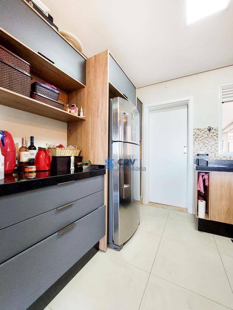 Apartamento à venda com 3 quartos, 118m² - Foto 11