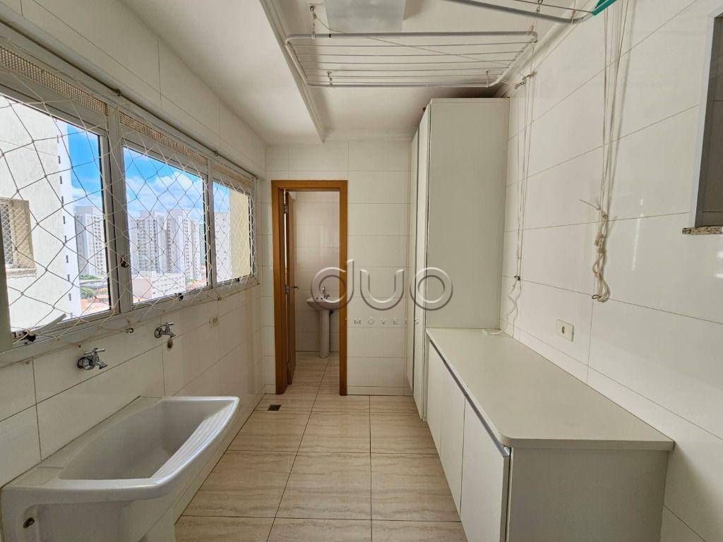 Apartamento para alugar com 3 quartos, 157m² - Foto 9