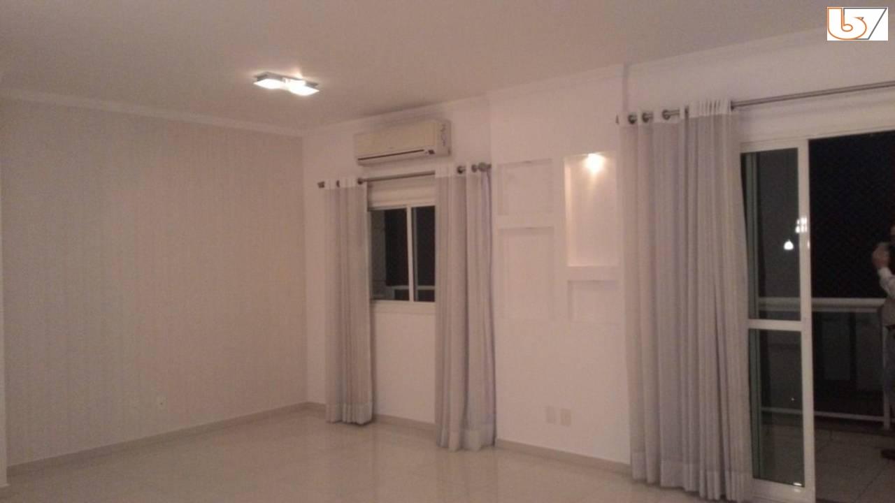 Apartamento para alugar com 2 quartos, 113m² - Foto 2