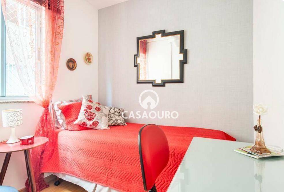 Apartamento à venda com 3 quartos, 85m² - Foto 1