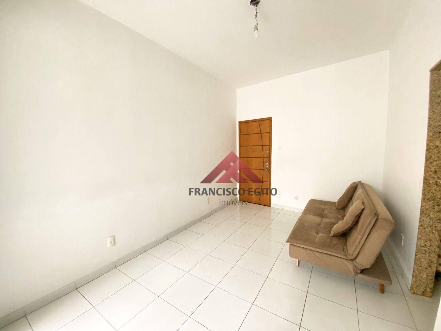 Apartamento à venda com 1 quarto, 45m² - Foto 2