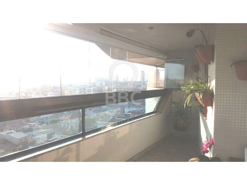 Apartamento à venda com 3 quartos, 142m² - Foto 17