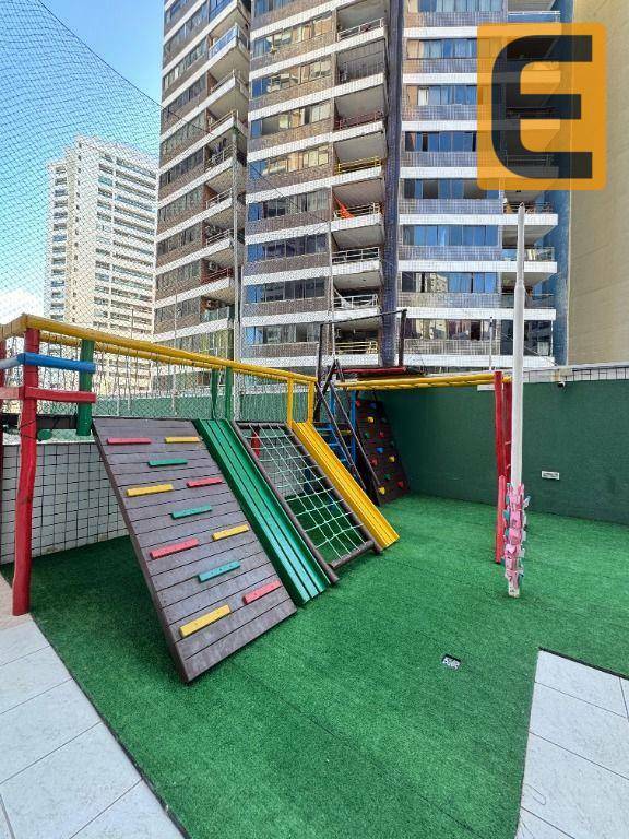 Apartamento à venda com 2 quartos, 72m² - Foto 4