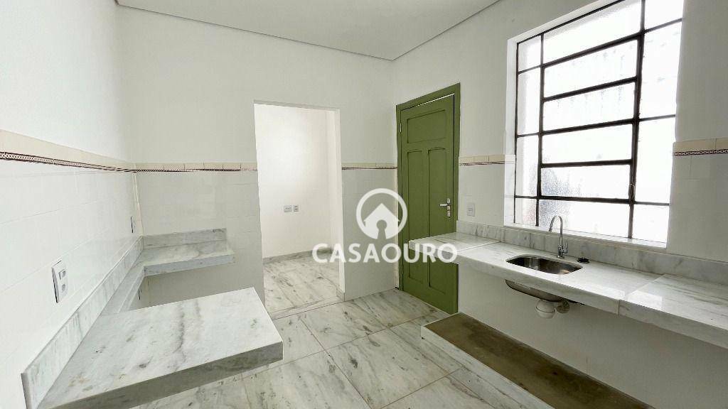 Casa à venda com 2 quartos, 165m² - Foto 23