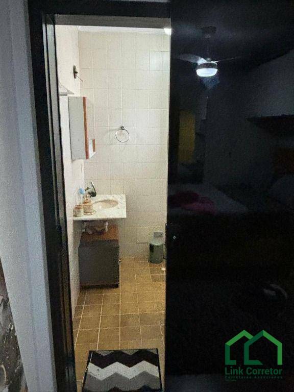 Apartamento para alugar com 1 quarto, 52m² - Foto 20