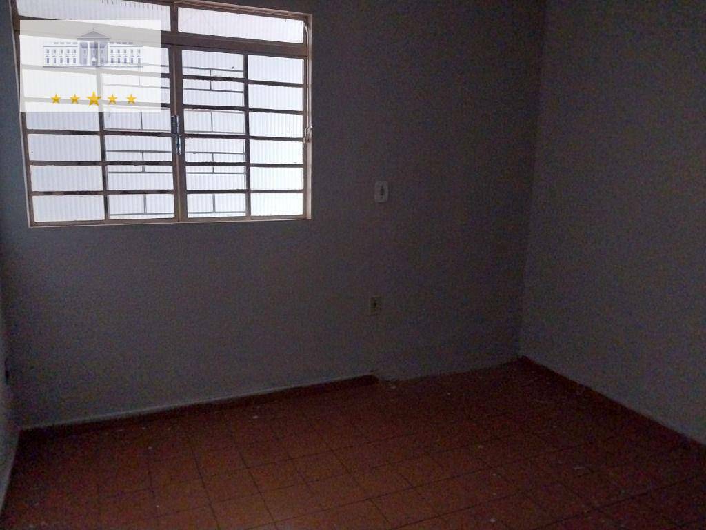 Casa à venda com 3 quartos, 186m² - Foto 13