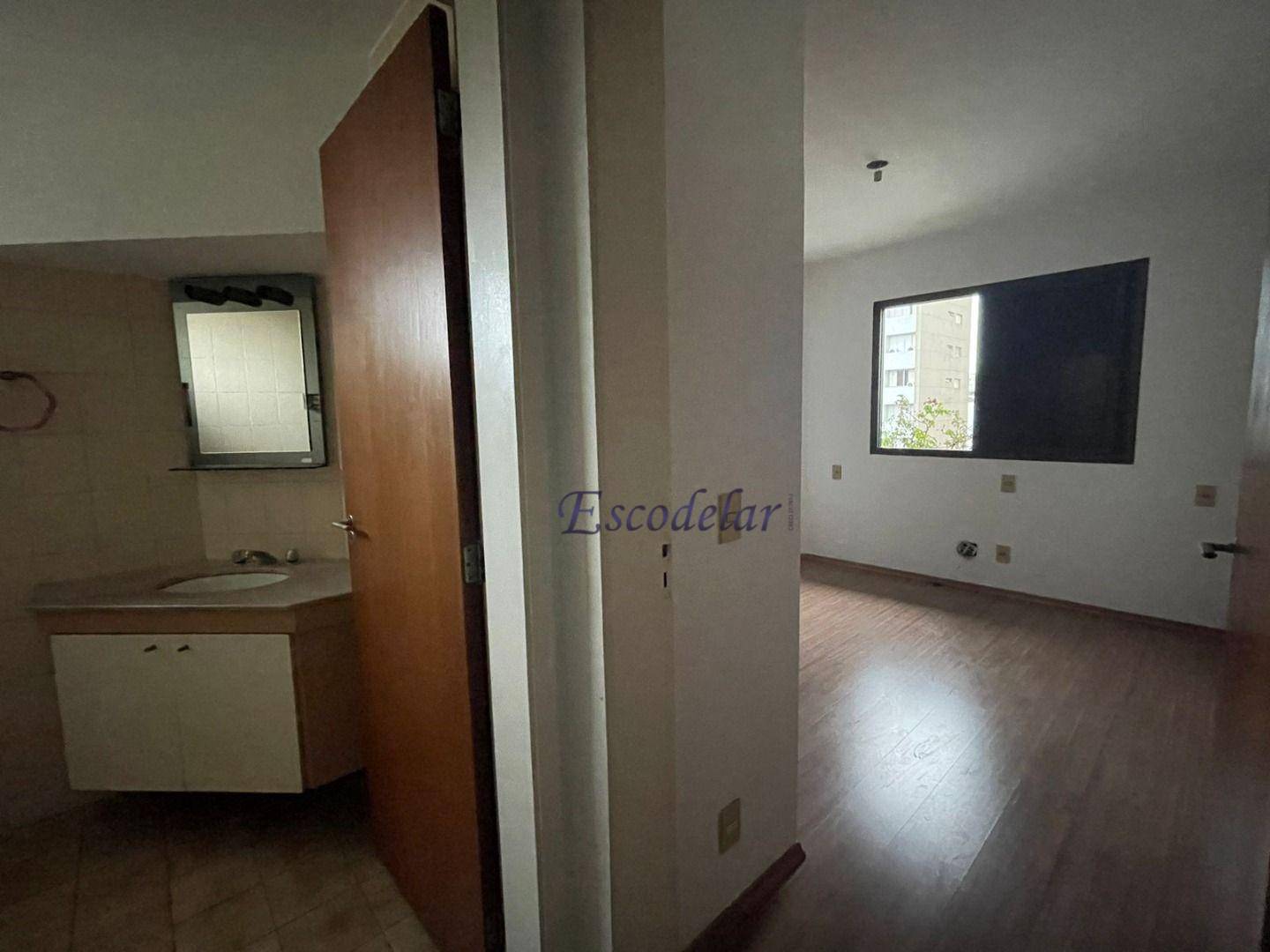 Apartamento à venda com 4 quartos, 200m² - Foto 28