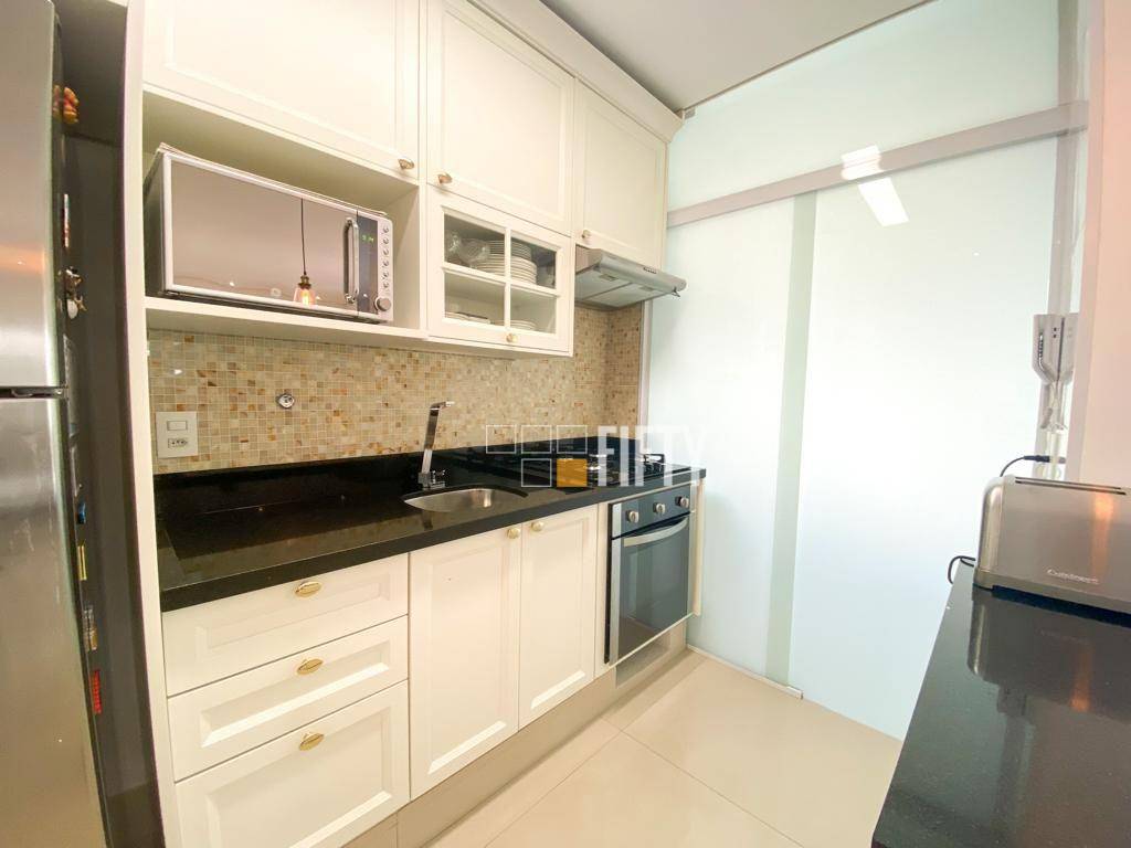 Apartamento à venda com 2 quartos, 81m² - Foto 11