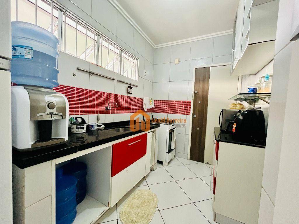 Apartamento à venda com 3 quartos, 86m² - Foto 12