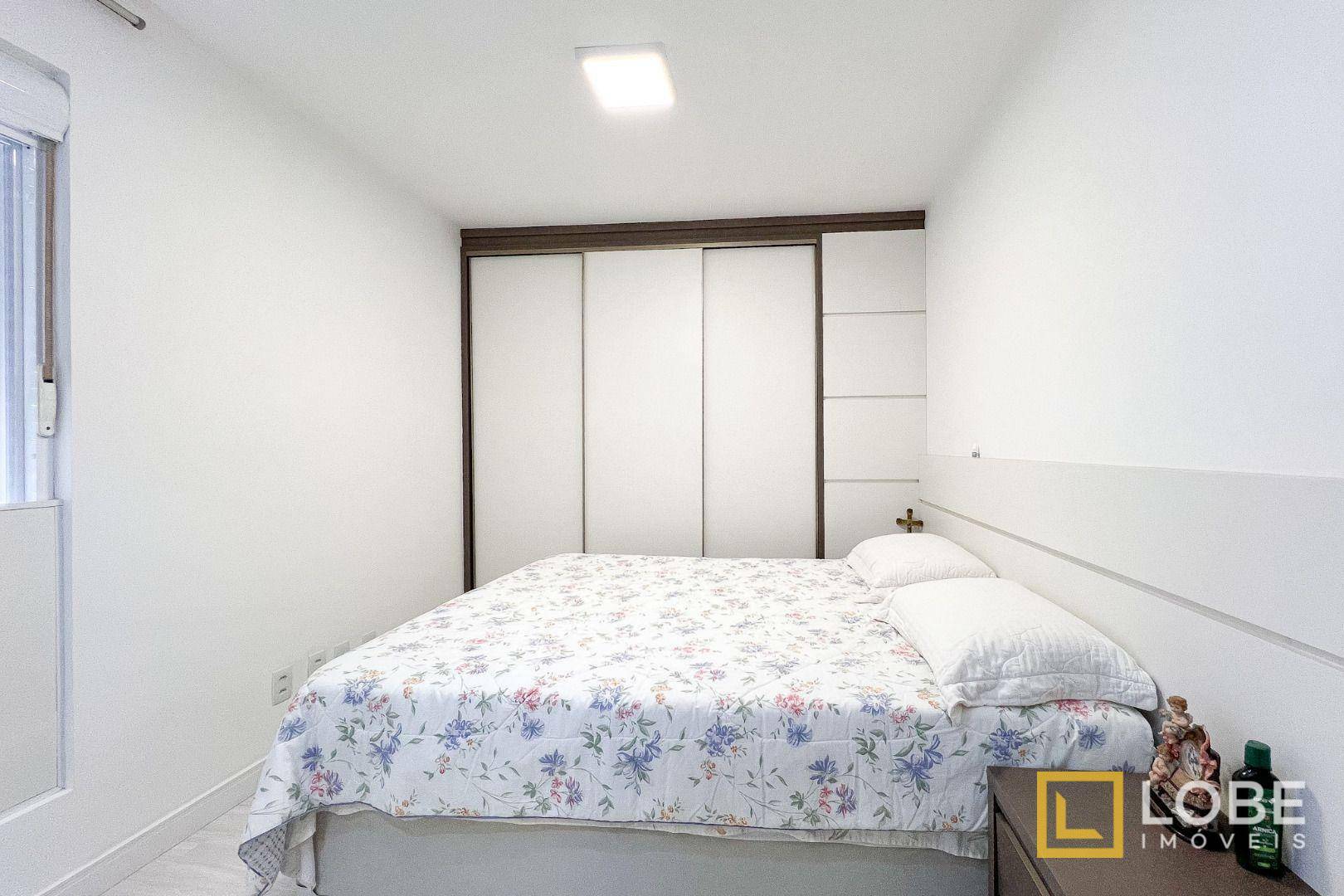 Apartamento à venda com 2 quartos, 78m² - Foto 13