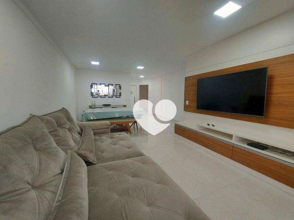 Apartamento à venda com 4 quartos, 250m² - Foto 6