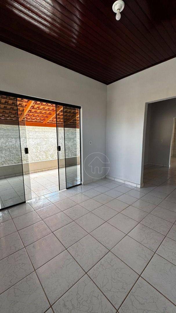 Casa para alugar com 3 quartos, 150m² - Foto 3