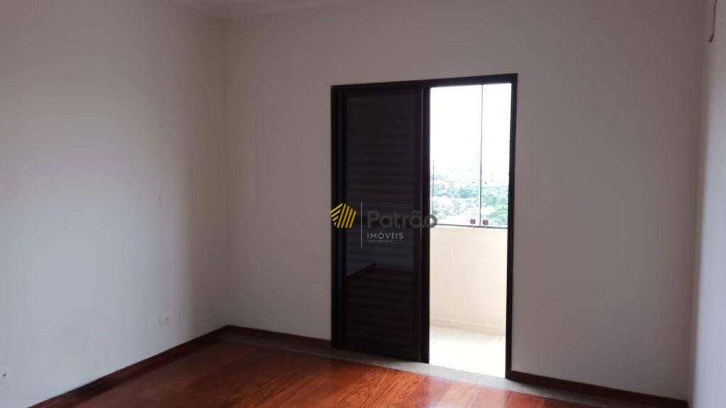 Apartamento para alugar com 2 quartos, 100m² - Foto 4