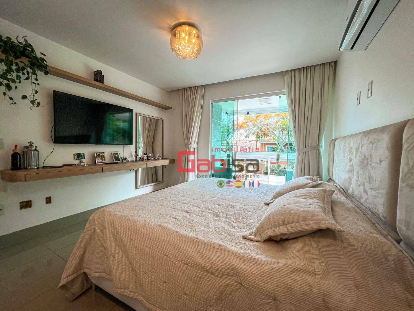 Casa à venda com 4 quartos, 180m² - Foto 2