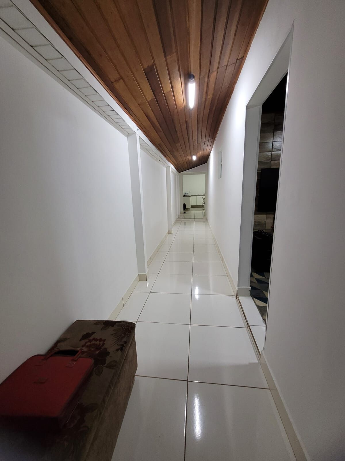 Casa à venda com 3 quartos, 190m² - Foto 13