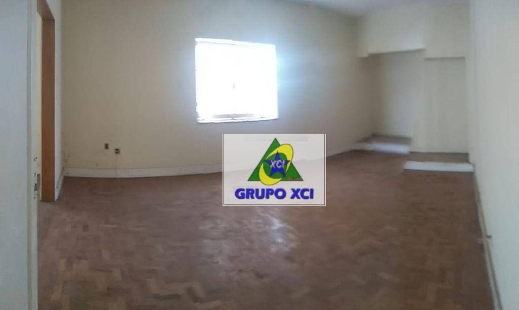 Casa para alugar com 3 quartos, 270m² - Foto 9