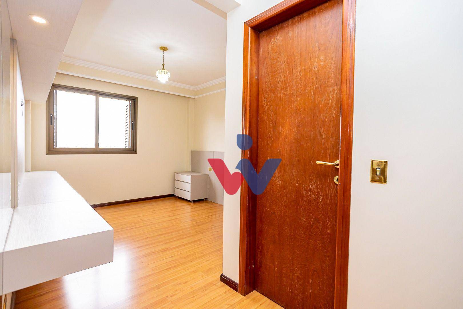 Apartamento à venda com 4 quartos, 183m² - Foto 65