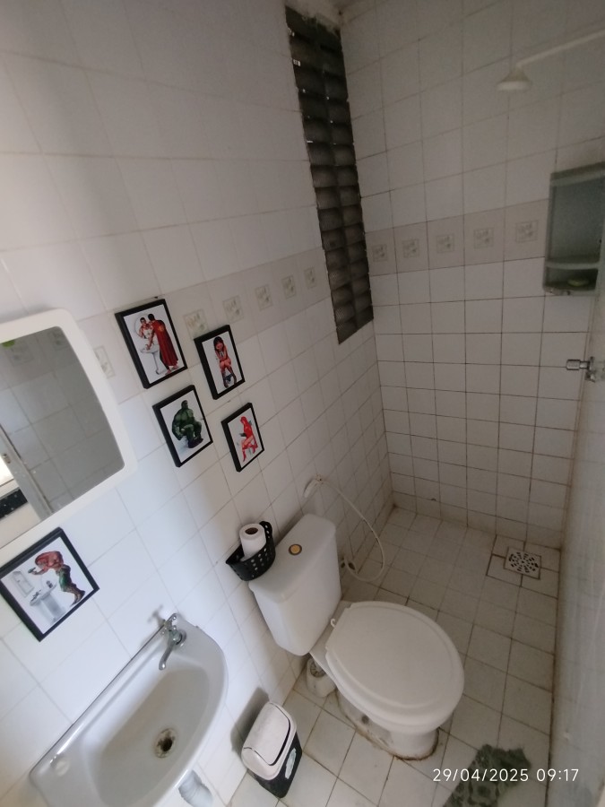 Apartamento para alugar com 2 quartos, 75m² - Foto 16