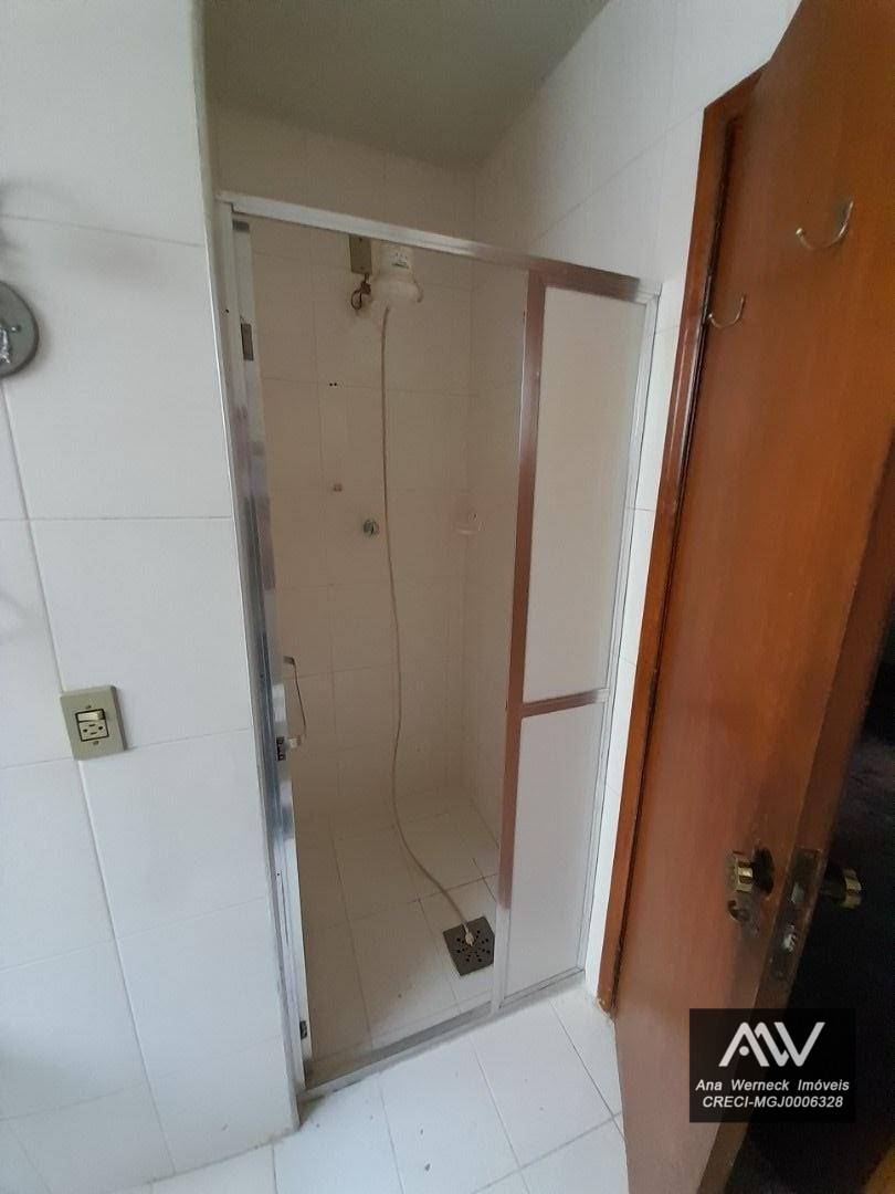 Apartamento à venda com 5 quartos, 180m² - Foto 37