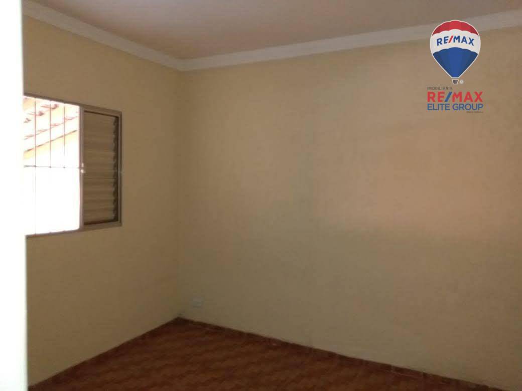 Casa à venda com 3 quartos, 120m² - Foto 12