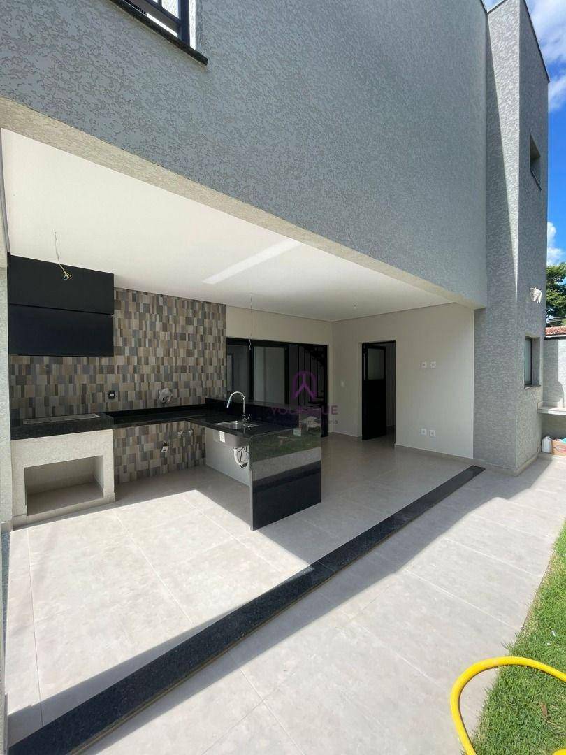 Casa à venda com 3 quartos, 153m² - Foto 7