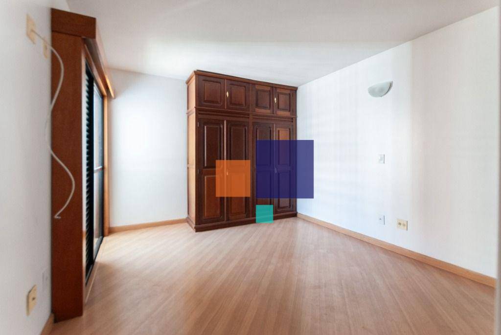 Apartamento à venda com 3 quartos, 106m² - Foto 31