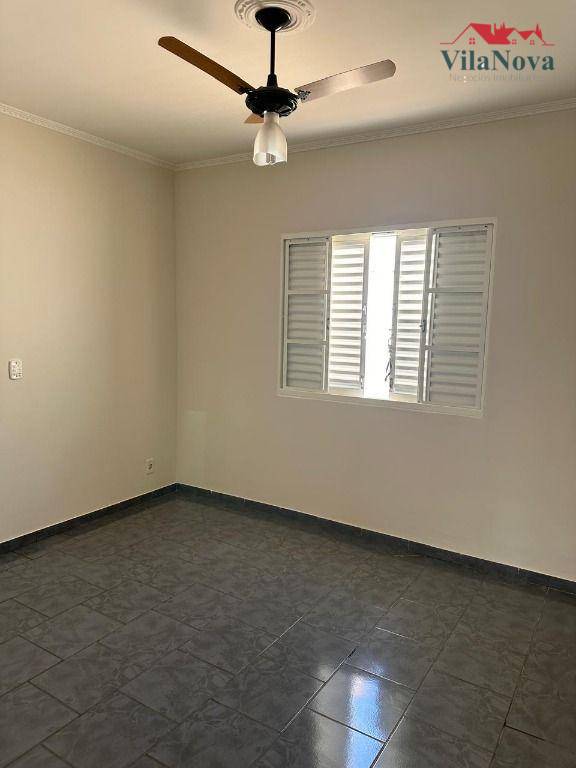 Casa à venda com 3 quartos, 232m² - Foto 14