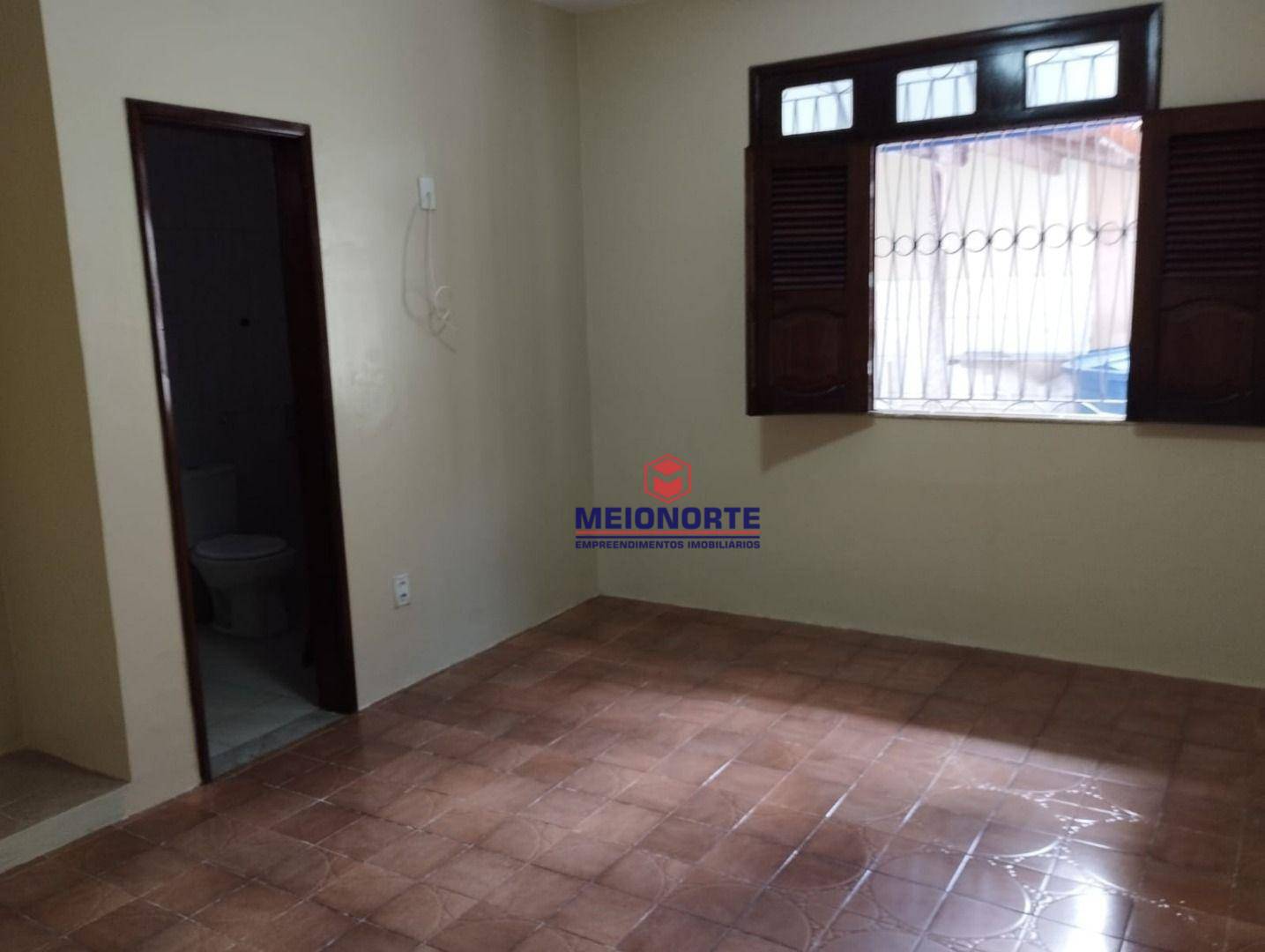 Casa à venda com 4 quartos, 150m² - Foto 15