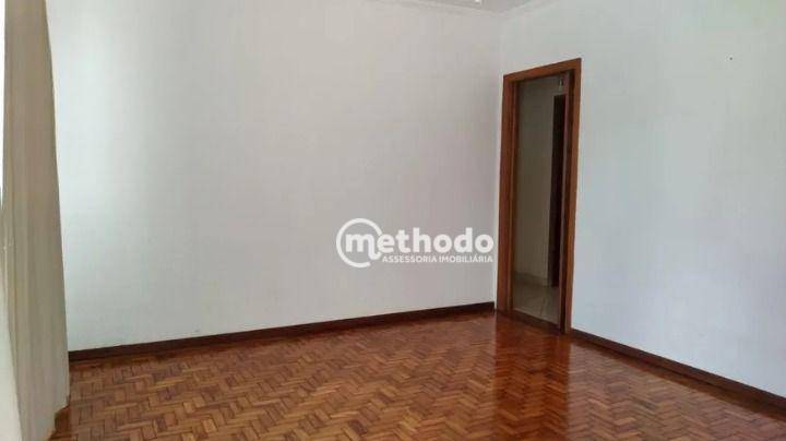 Casa à venda com 3 quartos, 230m² - Foto 4