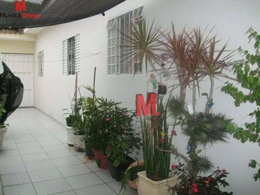 Casa à venda com 3 quartos, 265m² - Foto 18