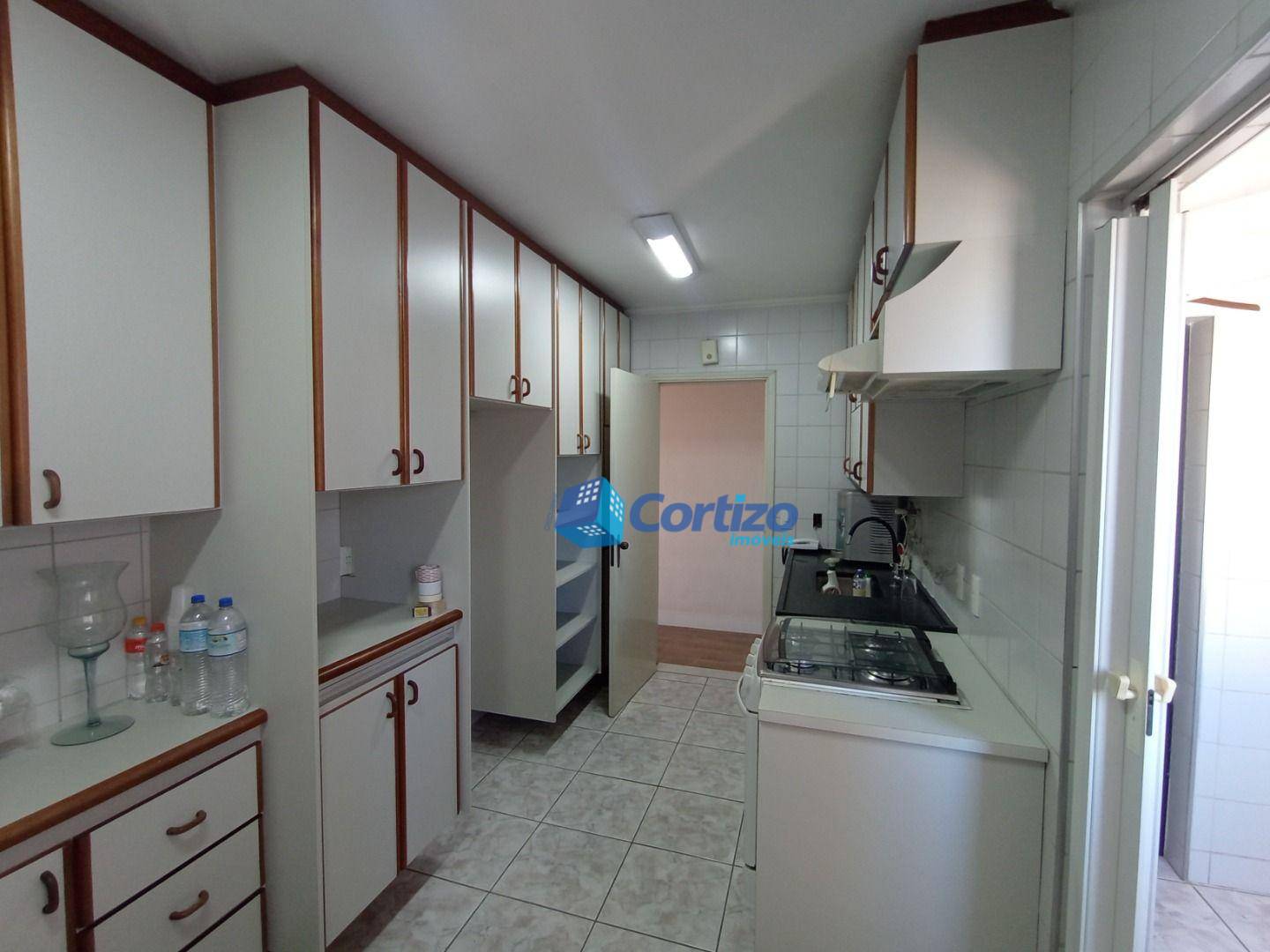 Apartamento à venda com 3 quartos, 96m² - Foto 17