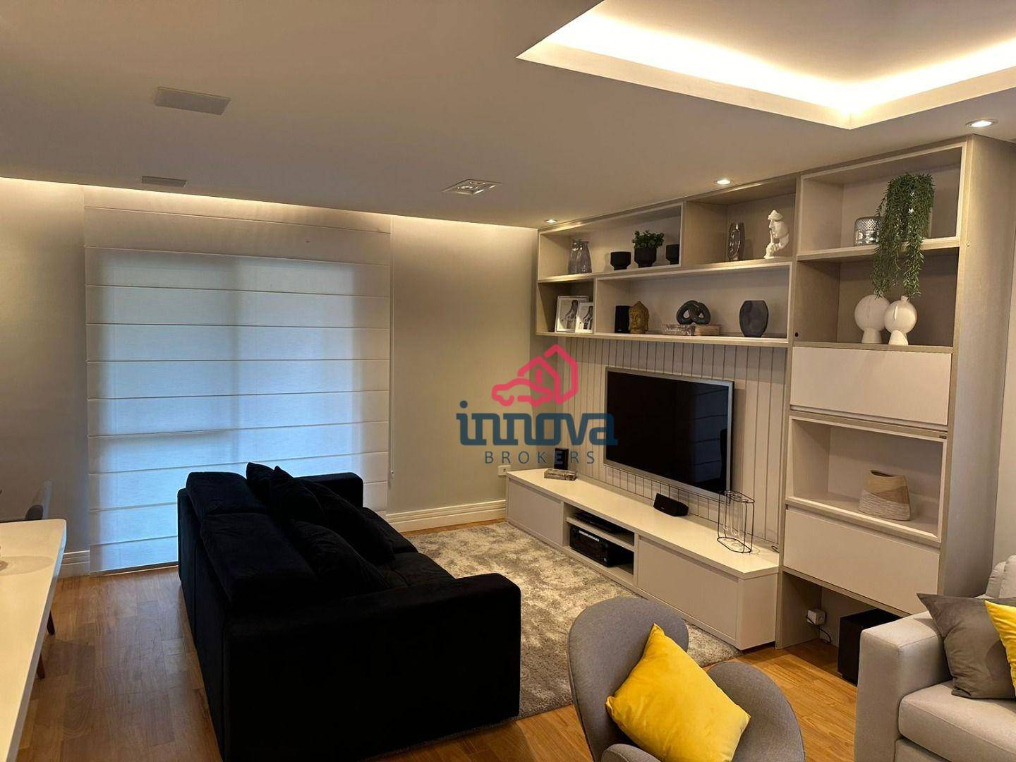 Apartamento à venda com 4 quartos, 171m² - Foto 1