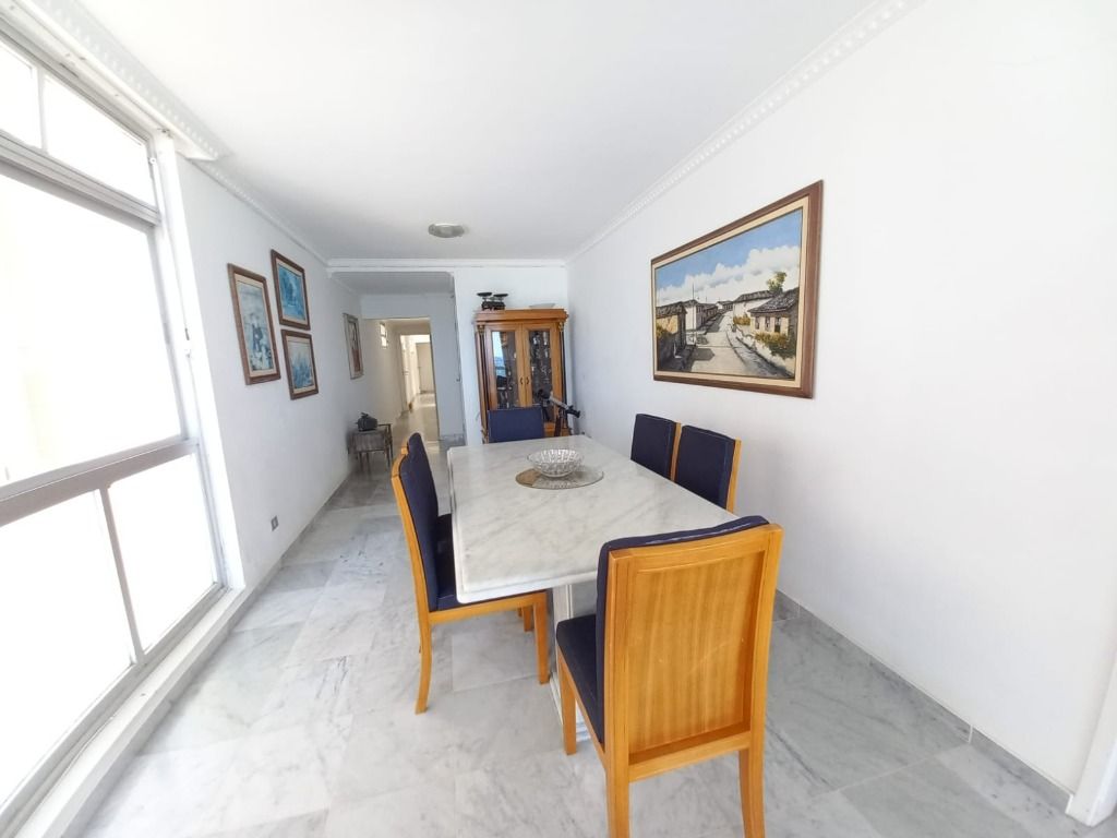 Apartamento à venda com 3 quartos, 164m² - Foto 10