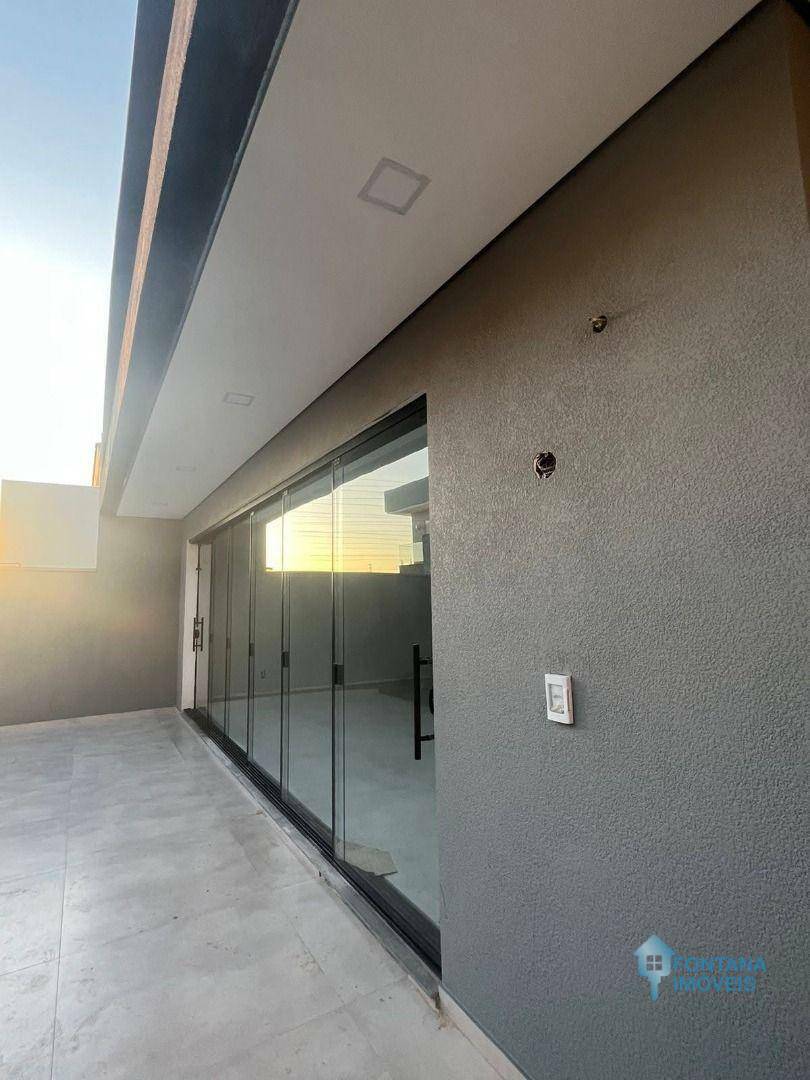 Casa de Condomínio à venda com 3 quartos, 178m² - Foto 4