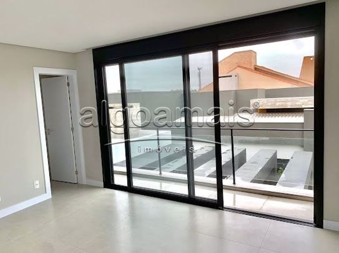 Casa à venda com 4 quartos, 260m² - Foto 17