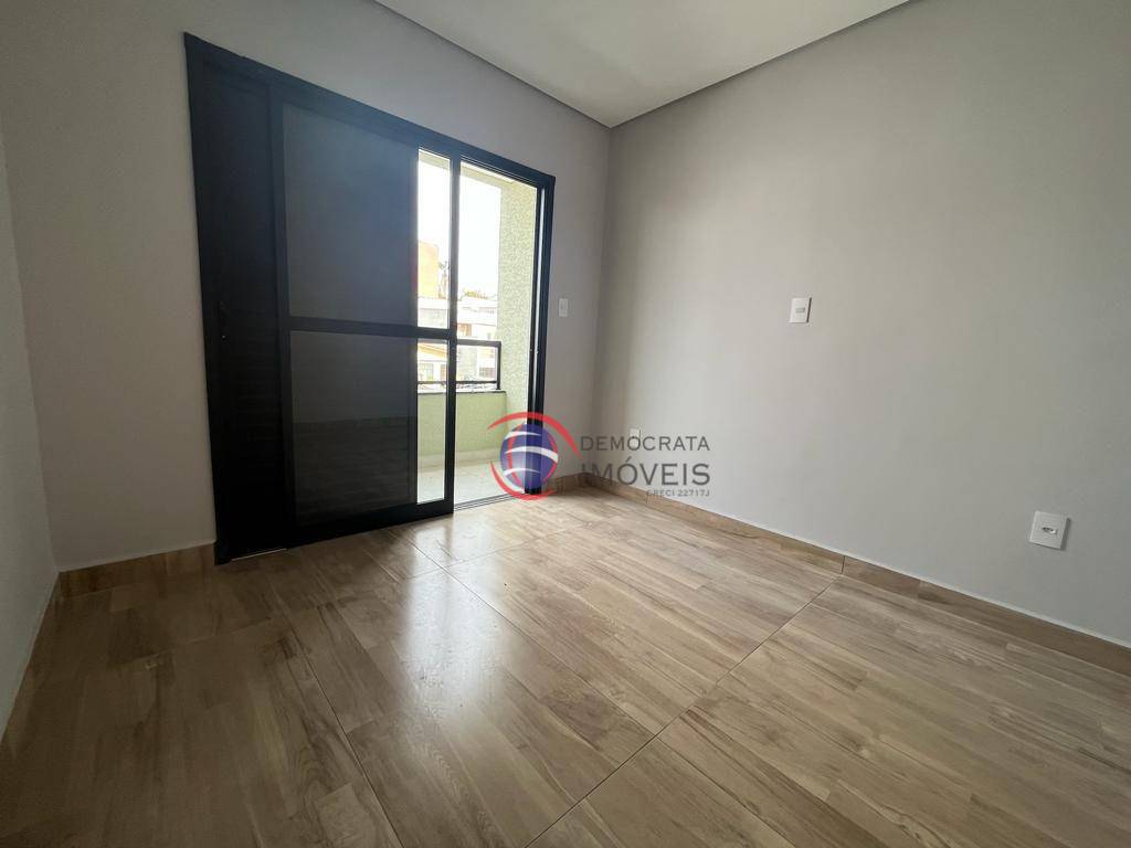 Sobrado à venda com 2 quartos, 133m² - Foto 4