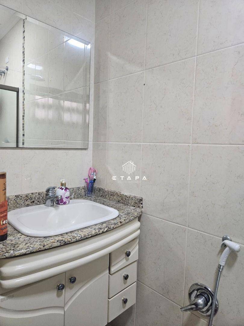 Casa à venda com 4 quartos, 330m² - Foto 22