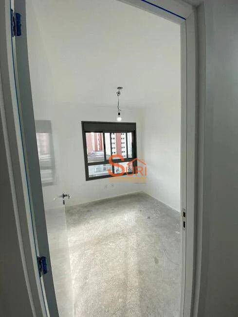 Apartamento à venda com 2 quartos, 63m² - Foto 13