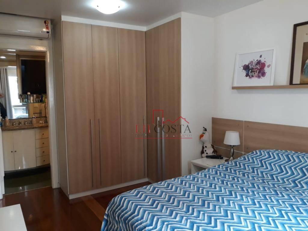 Apartamento à venda com 4 quartos, 146m² - Foto 9