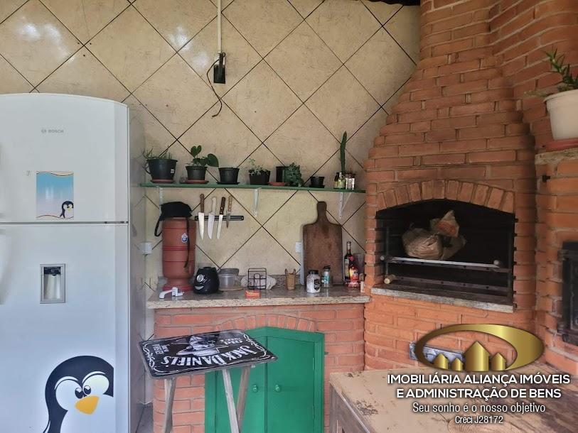 Chácara à venda com 3 quartos, 250m² - Foto 40