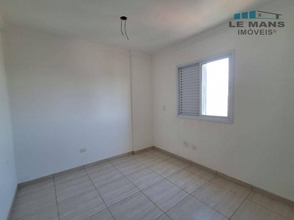 Apartamento à venda com 3 quartos, 98m² - Foto 15