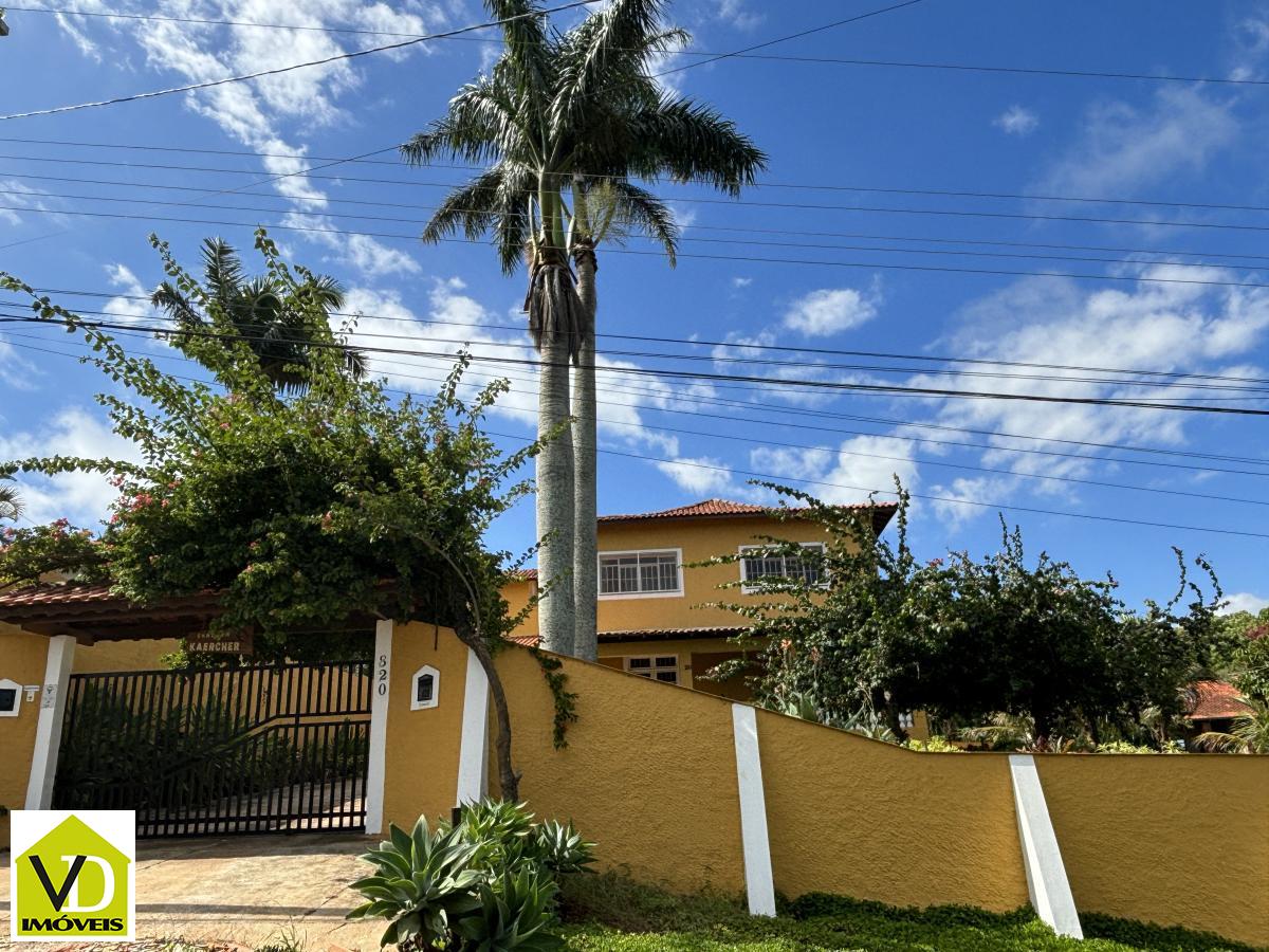 Fazenda à venda com 4 quartos, 376m² - Foto 2