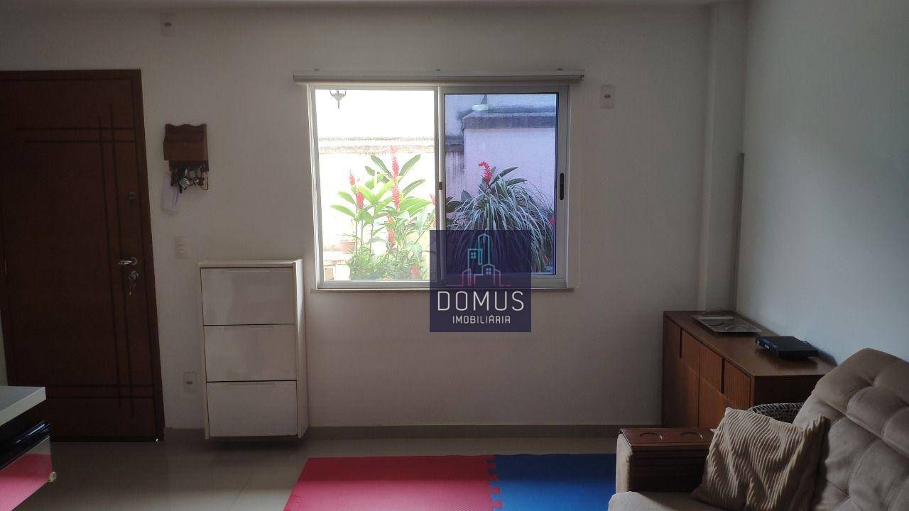 Casa à venda com 2 quartos, 85m² - Foto 9