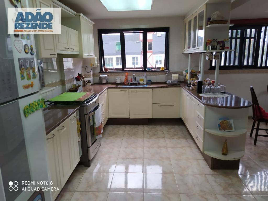 Cobertura à venda com 3 quartos, 298m² - Foto 15