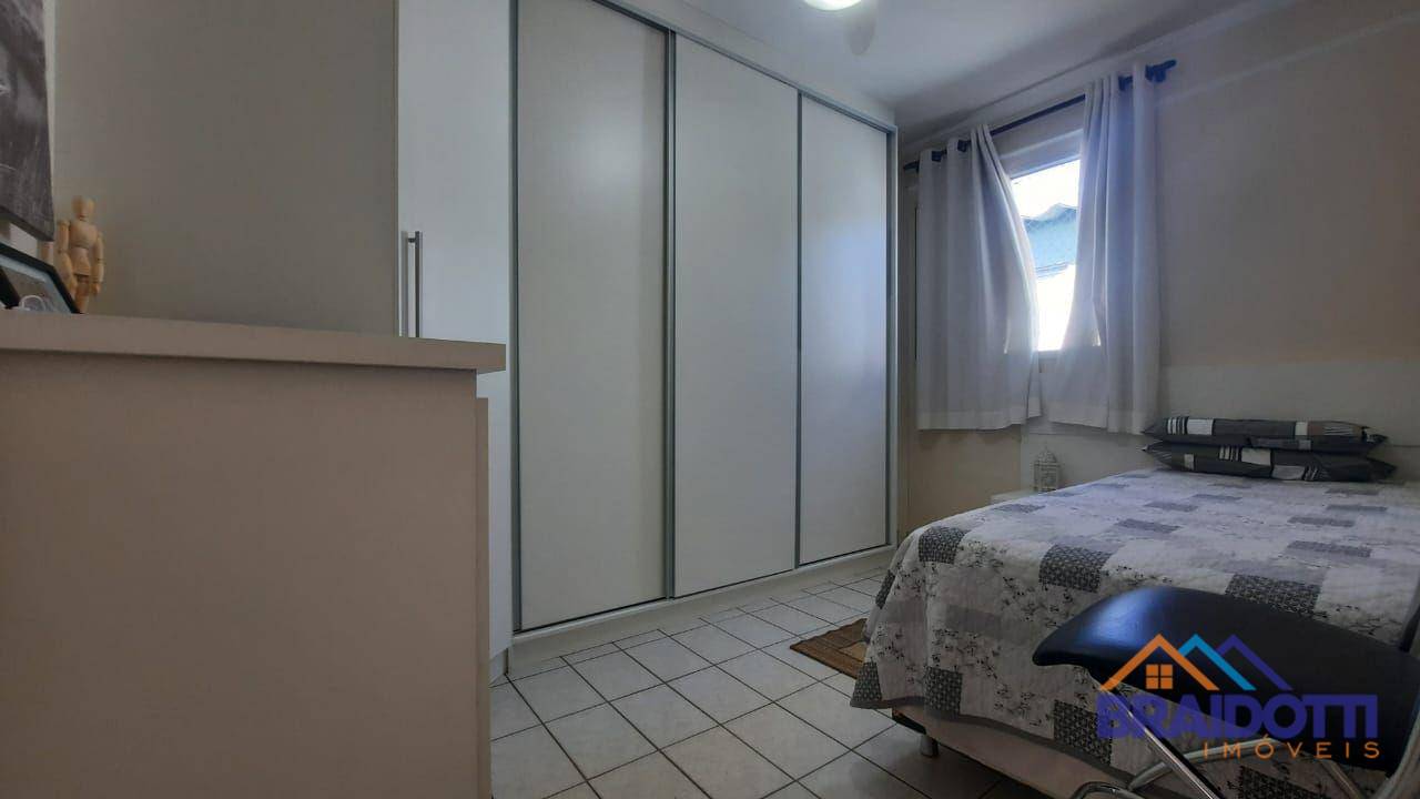 Apartamento à venda com 2 quartos, 69m² - Foto 8