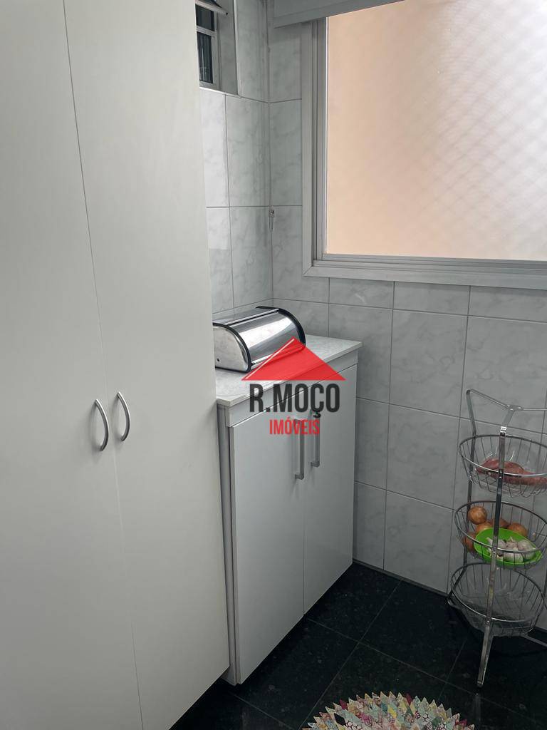 Apartamento à venda com 3 quartos, 68m² - Foto 12